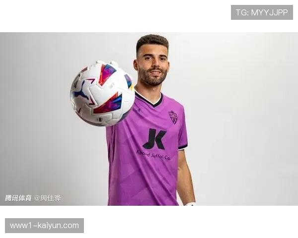 马克西米亚诺多次关键扑救 成新未来城后防最稳一环