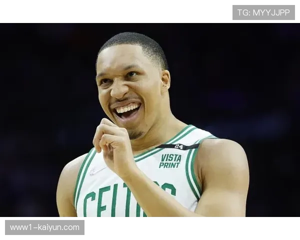 凯尔特人胜黄蜂现多次争议判罚，格威遭驱逐